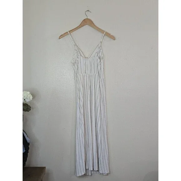 URBAN Romantics White Striped Midi Dress - Picture 4 of 11